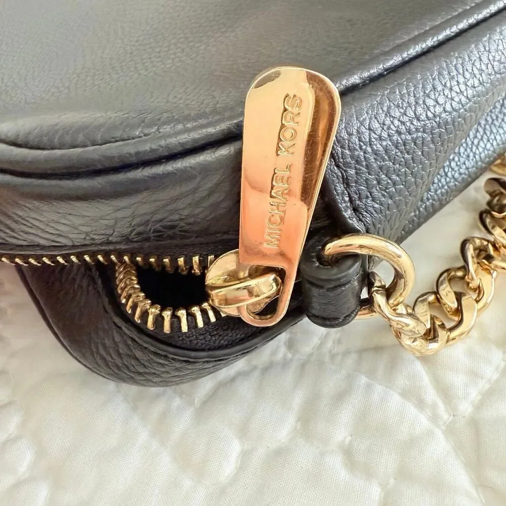 Michael Kors Fulton Pebbled Leather Bag in Black